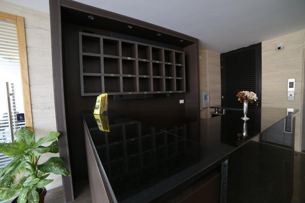 Sea Valley Aparthotel Byblos Esterno foto