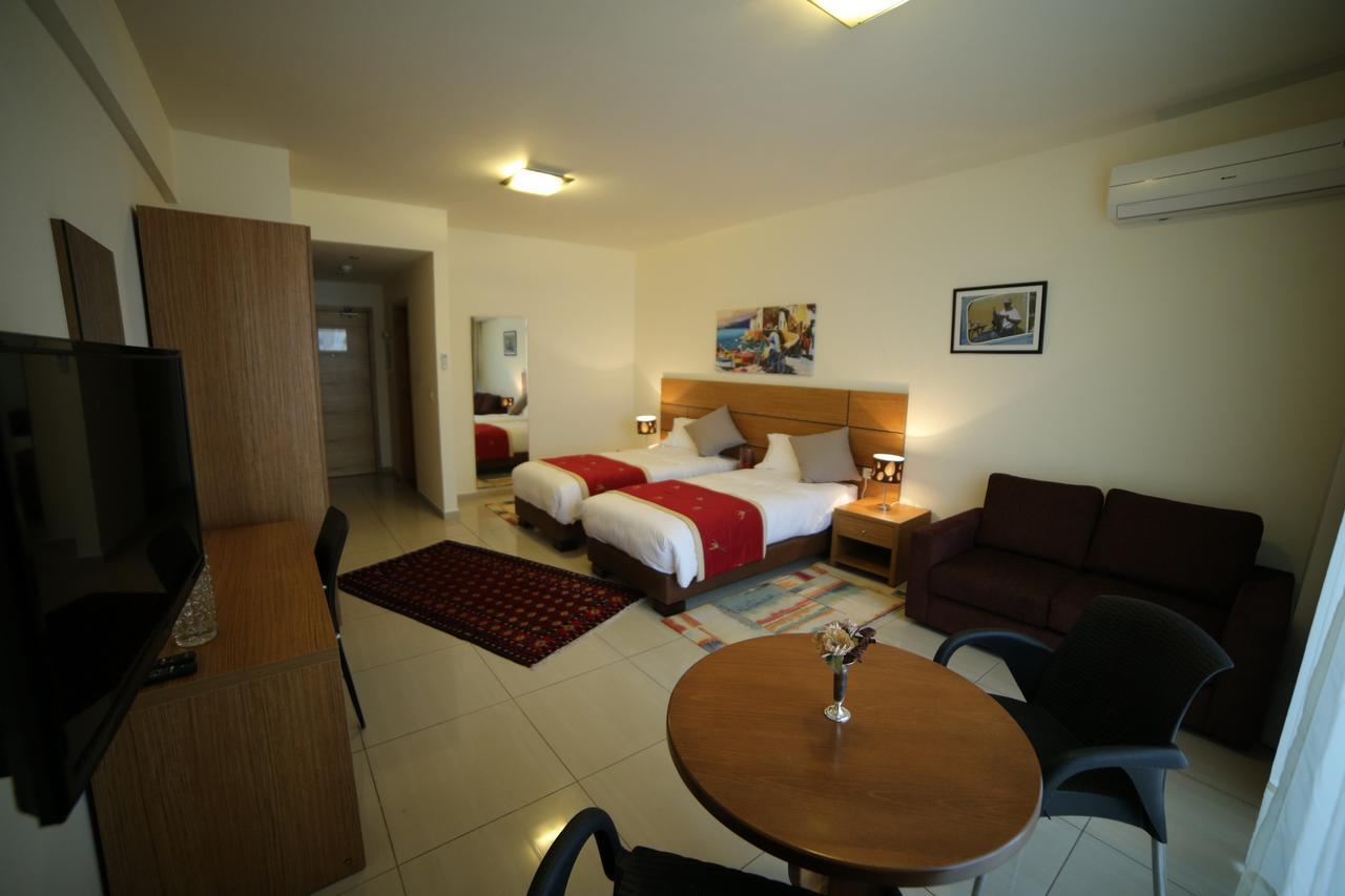 Sea Valley Aparthotel Byblos Esterno foto